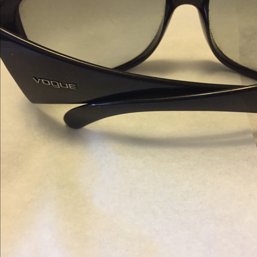 Vogue Sunglasses - Picture 5 of 6